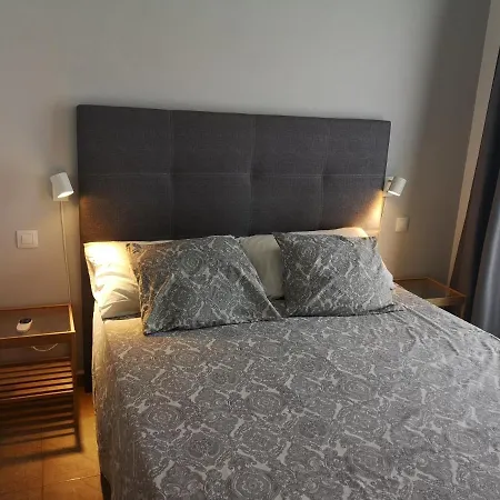 Holiday home Modern House With 2 Bedrooms Near The