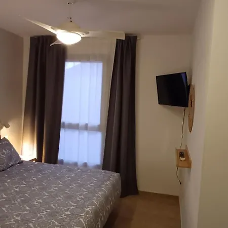 Holiday home Modern House With 2 Bedrooms Near The Castillo del Romeral