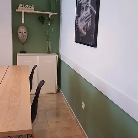 Holiday home Modern House With 2 Bedrooms Near The Castillo del Romeral