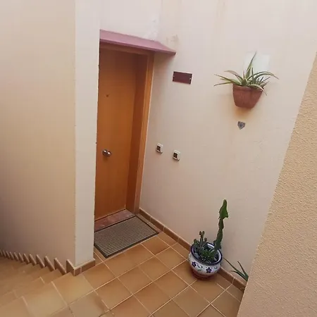 Modern House With 2 Bedrooms Near The Holiday home Castillo del Romeral
